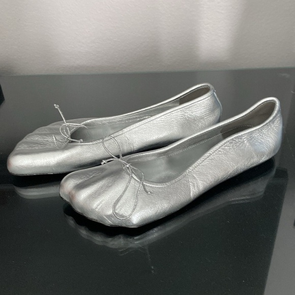 Balenciaga Anatomic Metallized Ballerina Flats - Picture 8 of 13